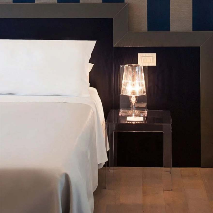 Jolly, Side Table, Smoke