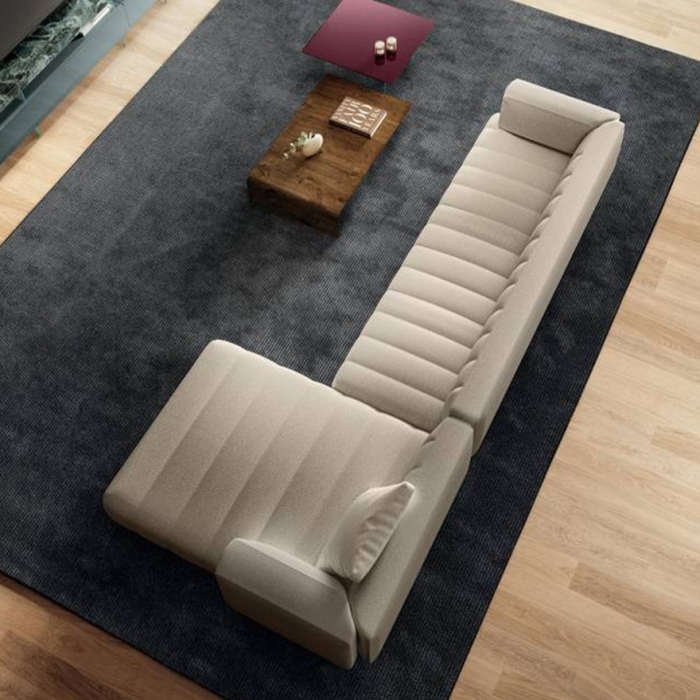 Hayato, Sofa