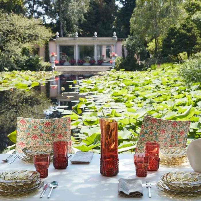 Trama, Long Glass, Crystal