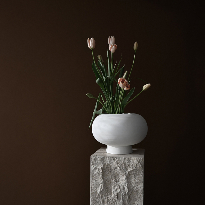 Kabrin, Vase, Fat, Bone White