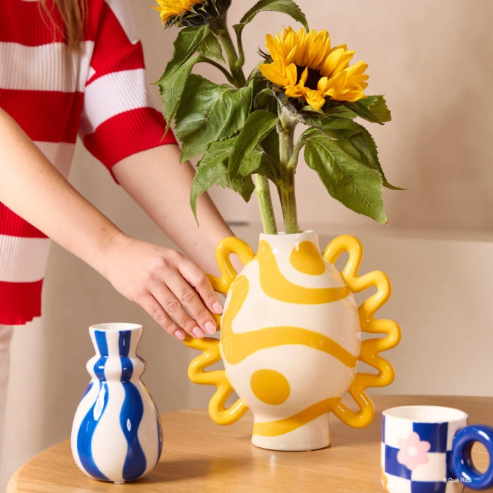 Isabel, Vase, Sol Y Sombra