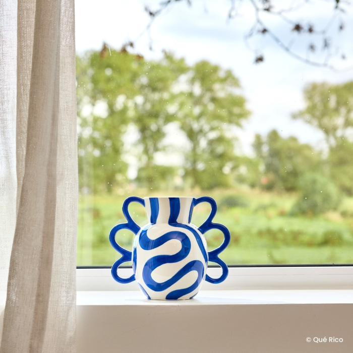 Yago, Vase, Crazy Curves