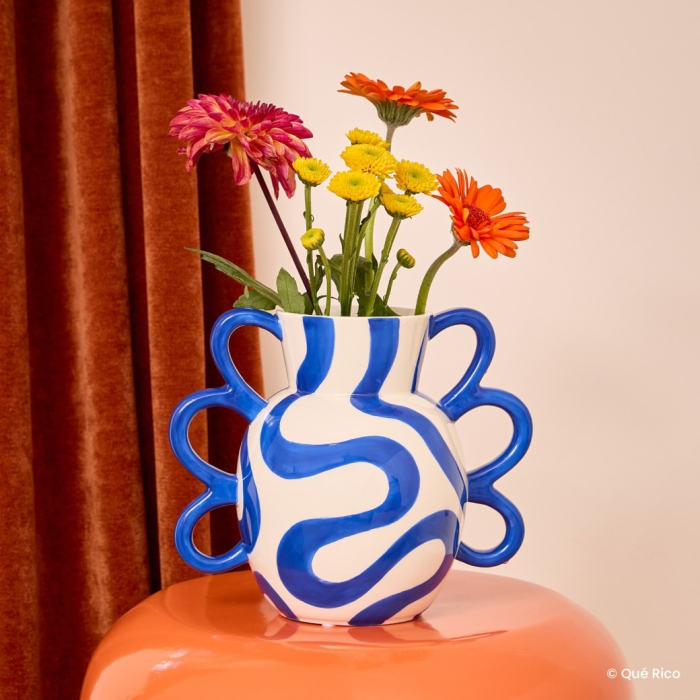 Yago, Vase, Crazy Curves