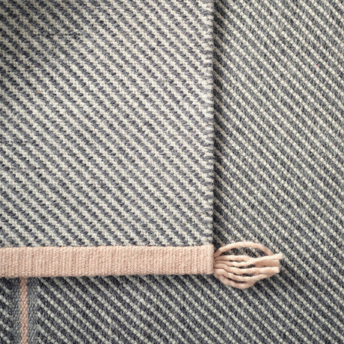 Vision Walk, Carpet, Grey/Rose, 250 x 350 cm