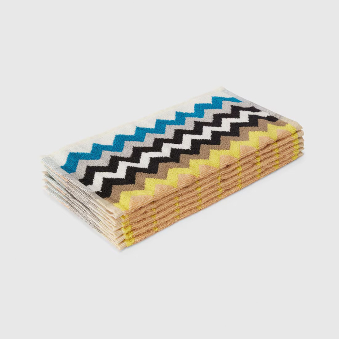 LIVING HOMEWARE