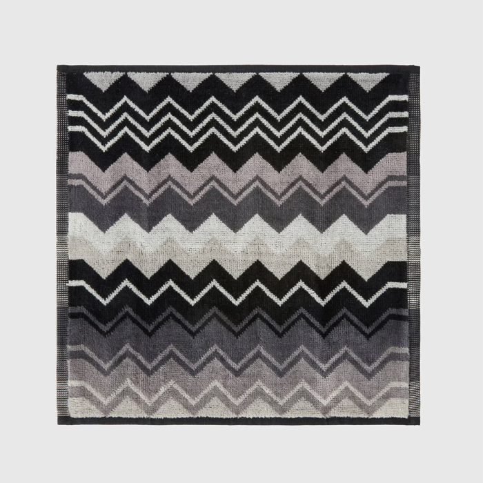LIVING HOMEWARE