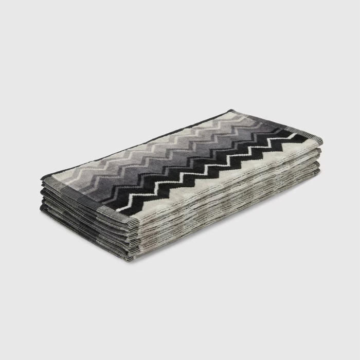 LIVING HOMEWARE