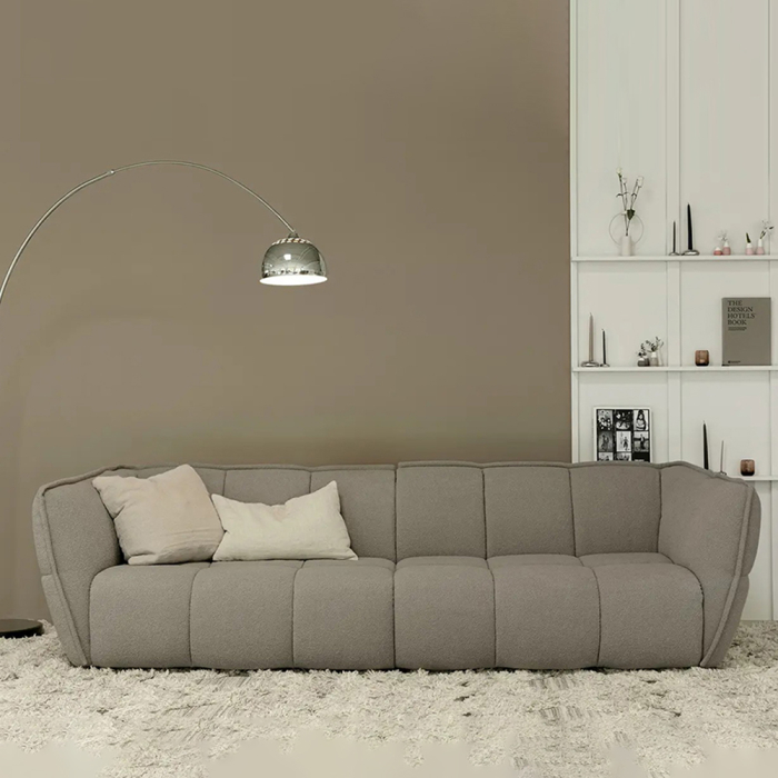 Clyde, Sofa