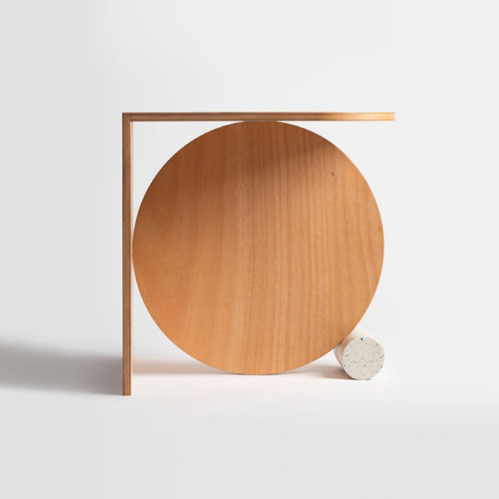 Table Roll, Side Table