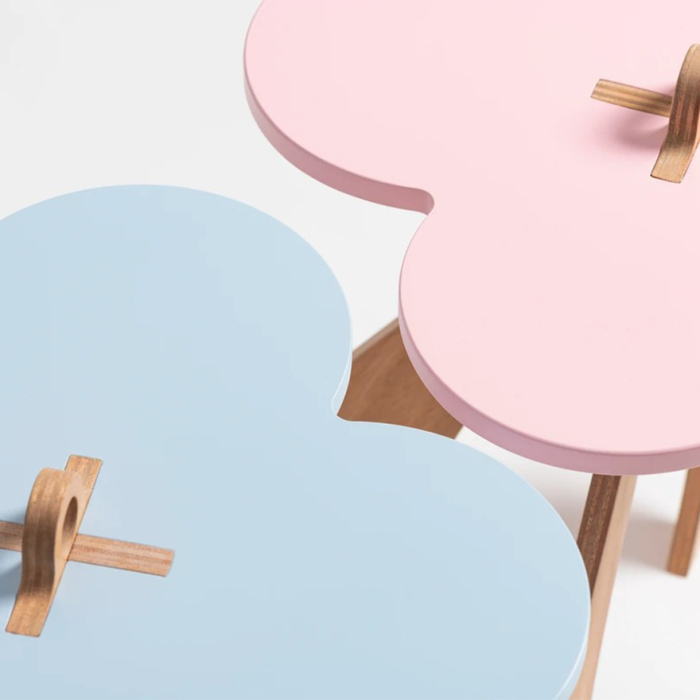 Feeble Four, Side Table