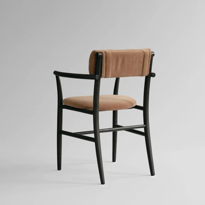 Nama, Dining Chair w/ Armrest, Coffee Black Oak-Desert 