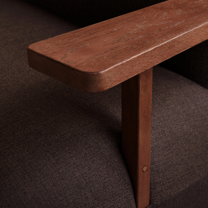 Toe, Chair w/ Armrest, Classic Brown Oak-Dark Brown